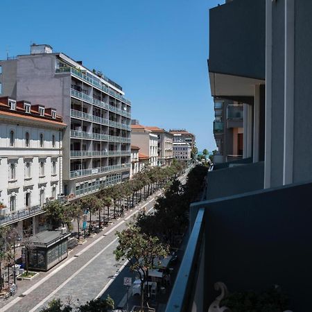 Milu Luxury Apartment 페스카라 외부 사진