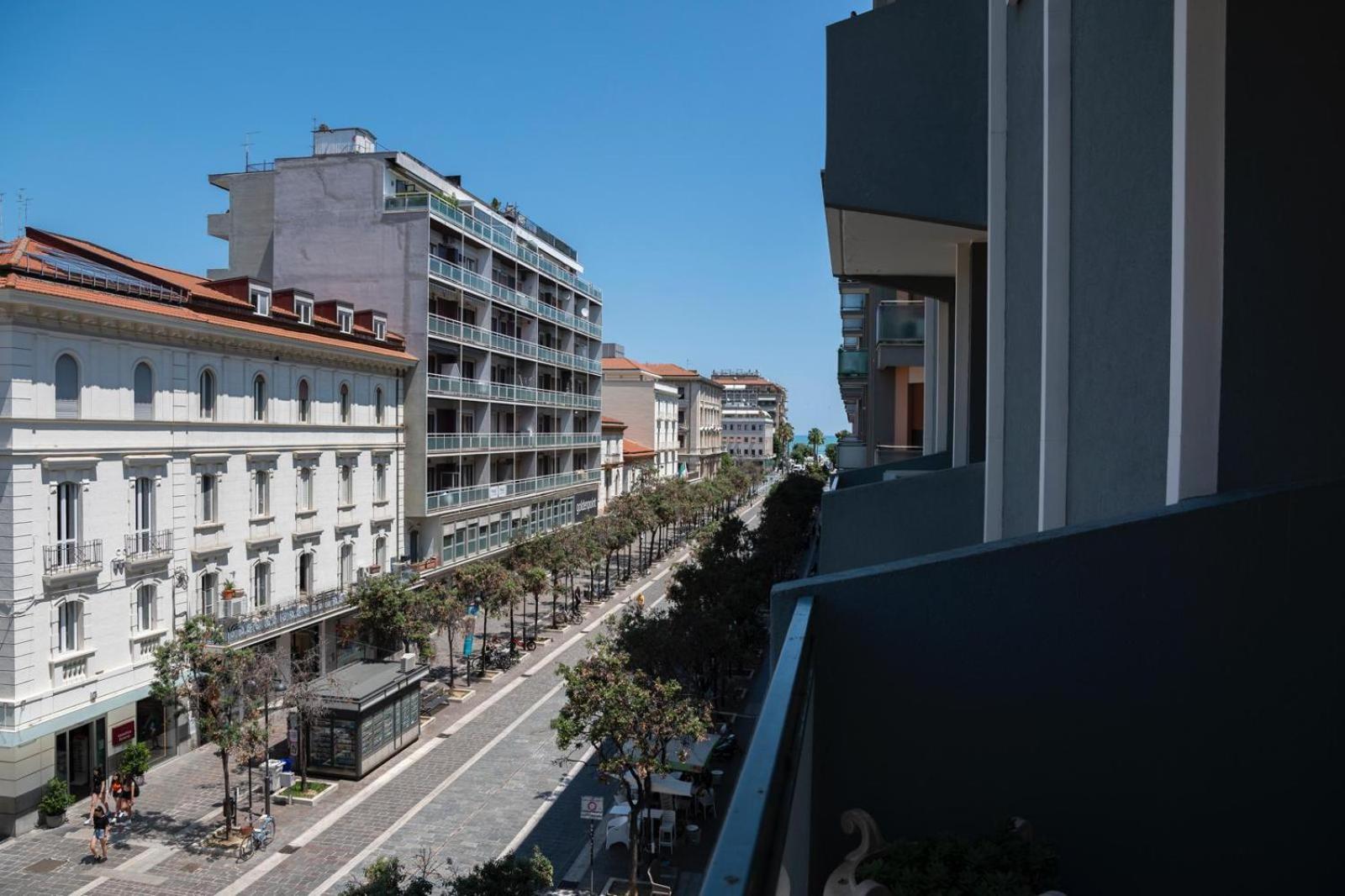 Milu Luxury Apartment 페스카라 외부 사진